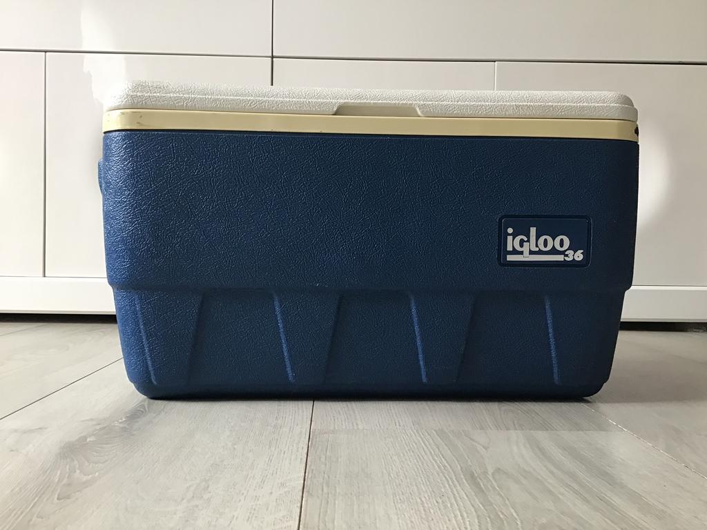 Grote Vintage  Igloo 36 draagbare koelbox jaren ‘90, Caravans en Kamperen, Vintage Igloo 36 draagbare koelbox jaren ‘90, Koelbox