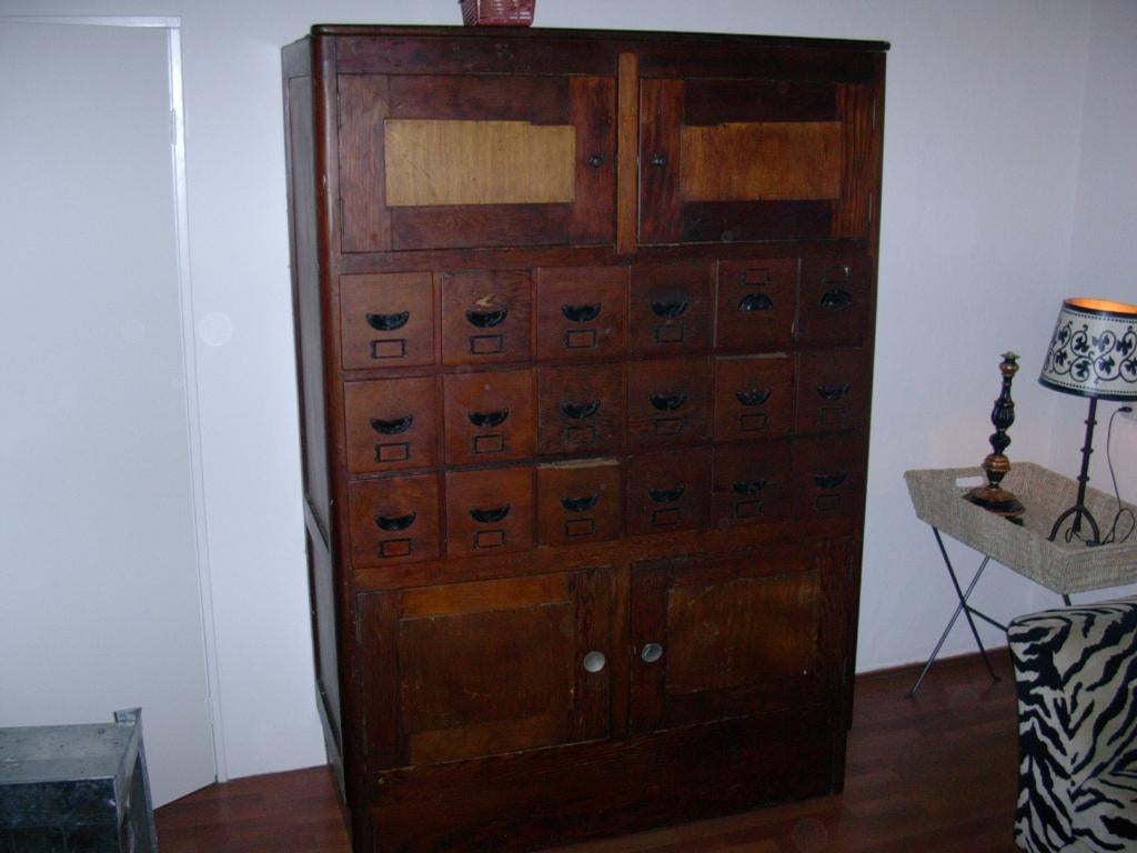 Decoratieve gereedschap kast, Antiek en Kunst, Ophalen