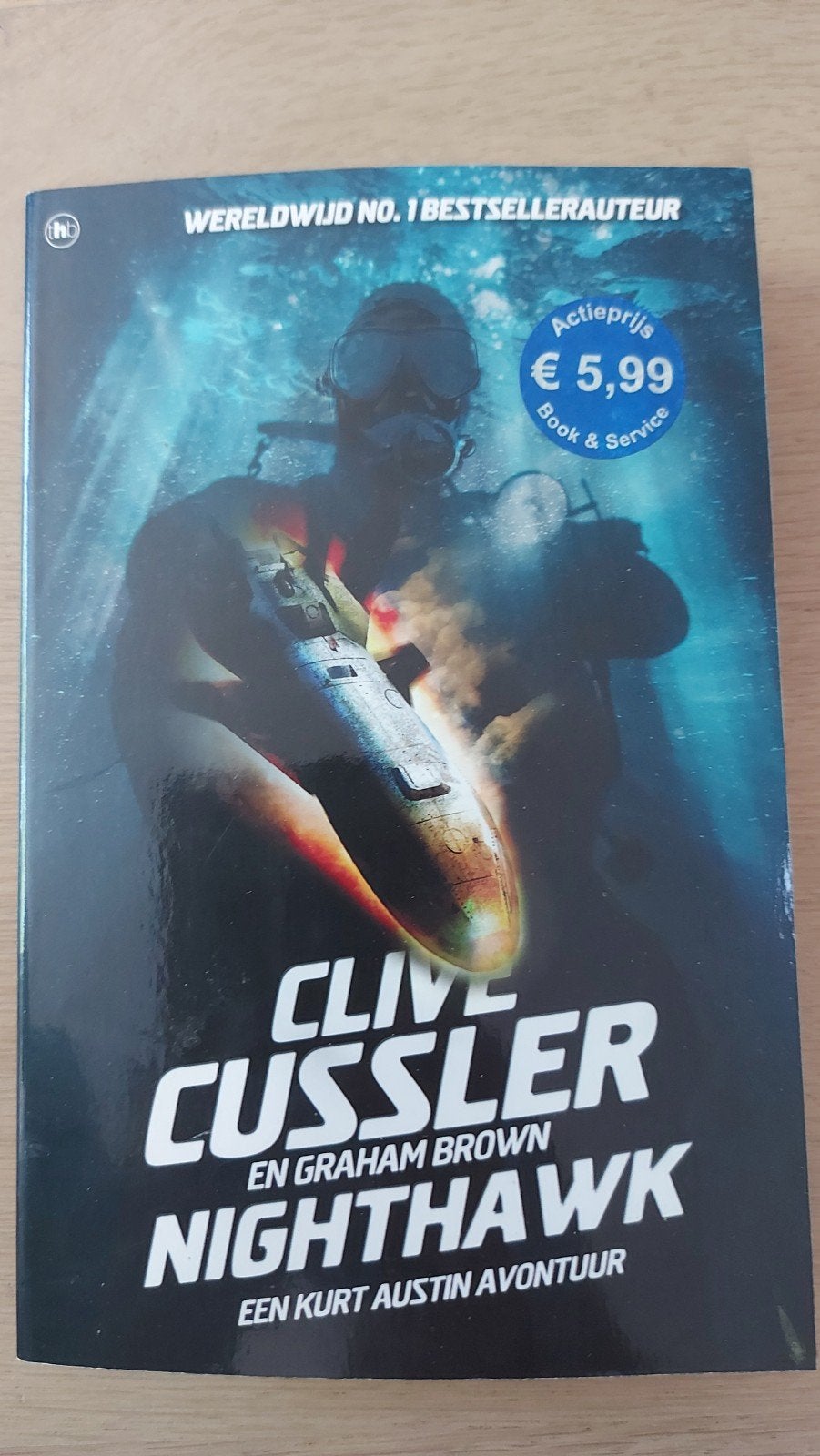 O: Clive Cussler & Graham Brown - Nighthawk, Ophalen of Verzenden, Gelezen