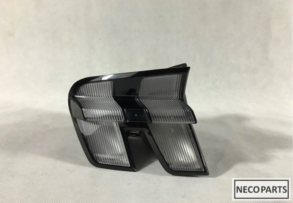 FORD MUSTANG MACH-E LED ACHTERLICHT ORIGINEEL, Gebruikt, -, -, Ophalen of Verzenden