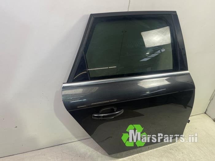 Portier 4Deurs rechts-achter van een Audi A4 (LZ7L), Auto-onderdelen, Gebruikt, -, Deur, -