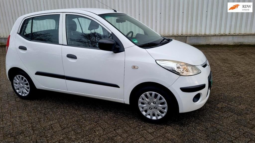 Hyundai I10 1.1 Dynamic Cool, Voorwielaandrijving, Gebruikt, 31 €/maand, 4 cilinders