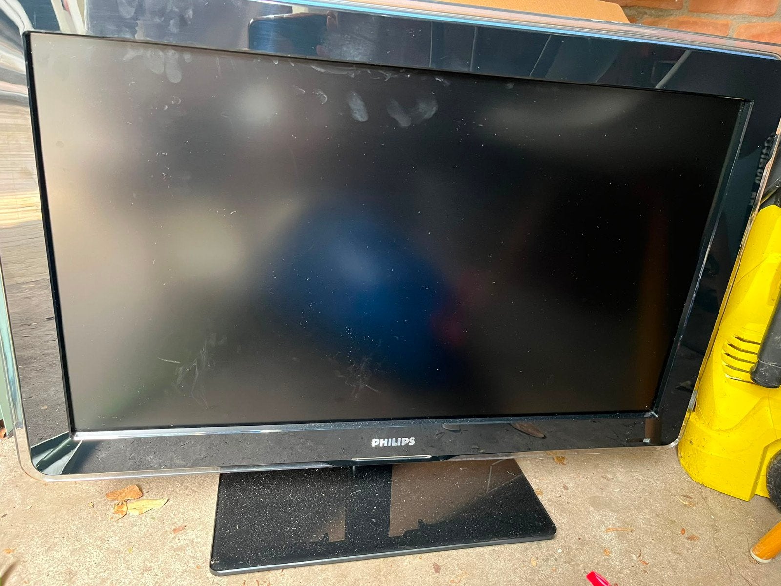 Philips TV - 80 cm beelddiagonaal, Ophalen, Philips, Gebruikt, 50 Hz