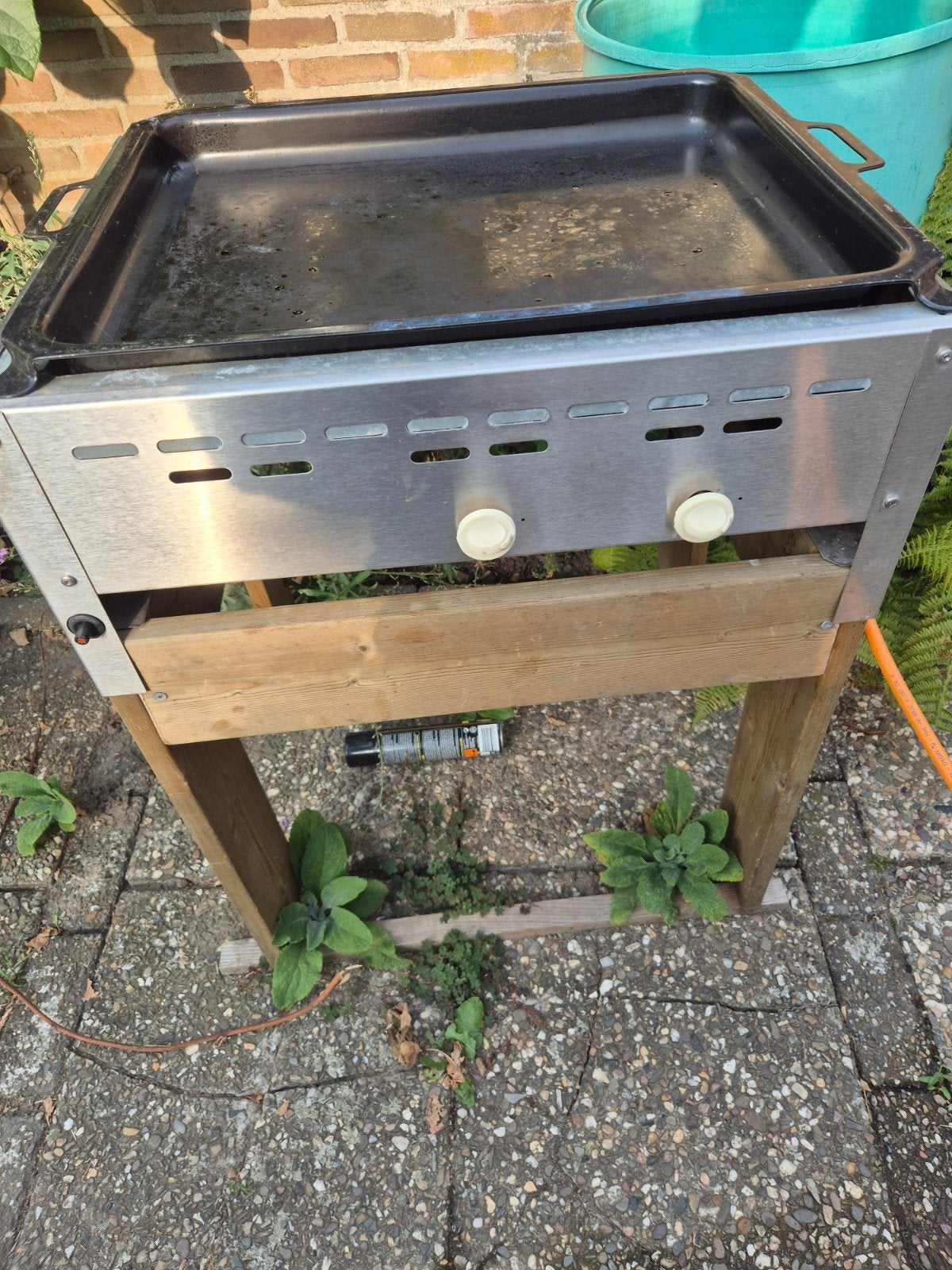 Gas BBQ met bakplaat - Ideaal voor buiten koken, Ophalen, Gebruikt, Onbekend