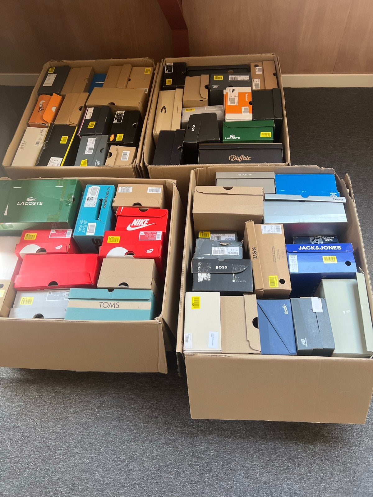 Grote partij schoenen van diverse merken, Kleding | Dames, Schoenen, Ophalen of Verzenden