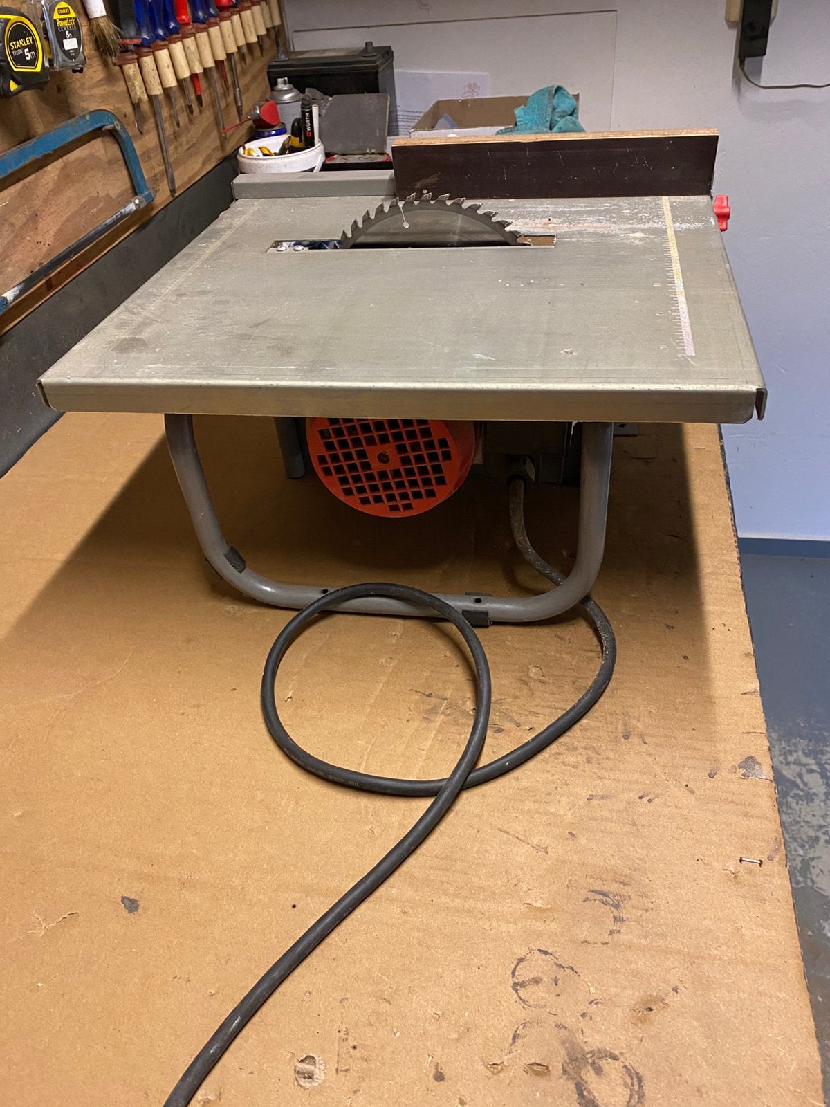 Zaagtafel gebruikt maar werk nog prijs €10, Ophalen, Gebruikt, Overige typen, 600 tot 1200 watt