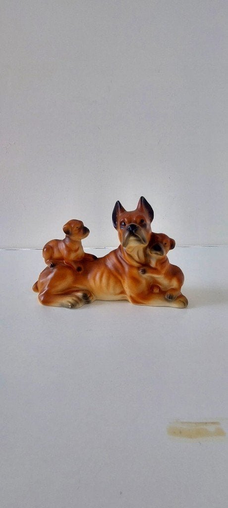 Vintage beeld hond Boxer Familie Beeldje Jaren 60 70, Ophalen of Verzenden, Zo goed als nieuw, Dier