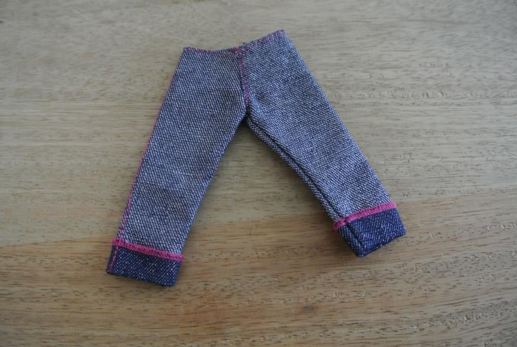 Barbie Kleertjes / nr 110, Ophalen of Verzenden, Zo goed als nieuw, Kleertjes