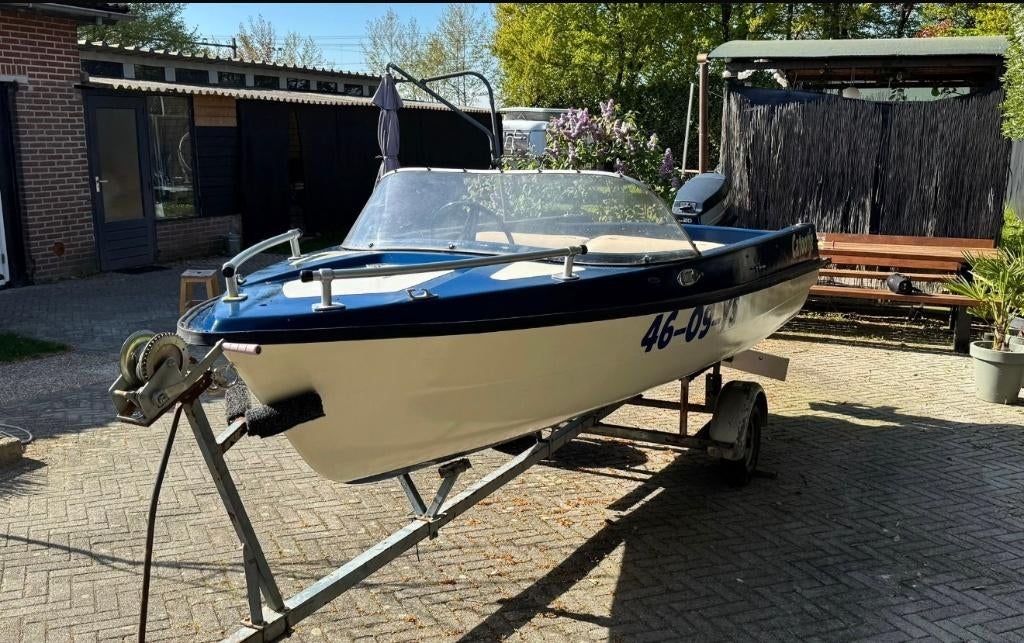 open motorboot 4.55m + 20PK Yamaha + trailer, Ophalen, 10 tot 30 pk, Zo goed als nieuw, Snelvarend