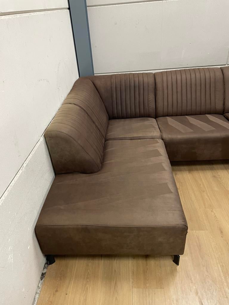 Mooie luxe bruine suede hoekbank - GEREINIGD!!!, Huis en Inrichting, Ophalen, 250 tot 300 cm, Luxe, Hoekbank