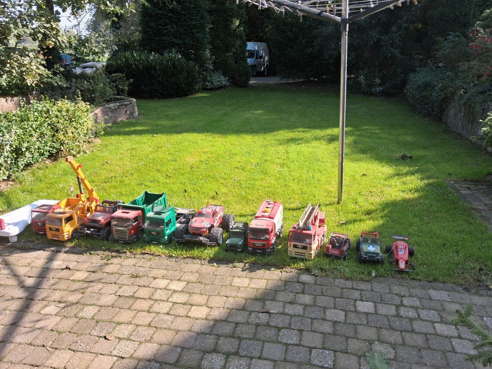 speelgoed vrachtwagens oa veel Bruder, Ophalen, Gebruikt