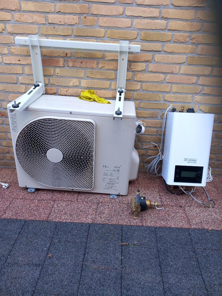 Remeha Elga Ace 6 kW warmtepomp comleet 2 jaar oud, Ophalen, 30 tot 80 cm, Overige typen, Minder dan 60 cm