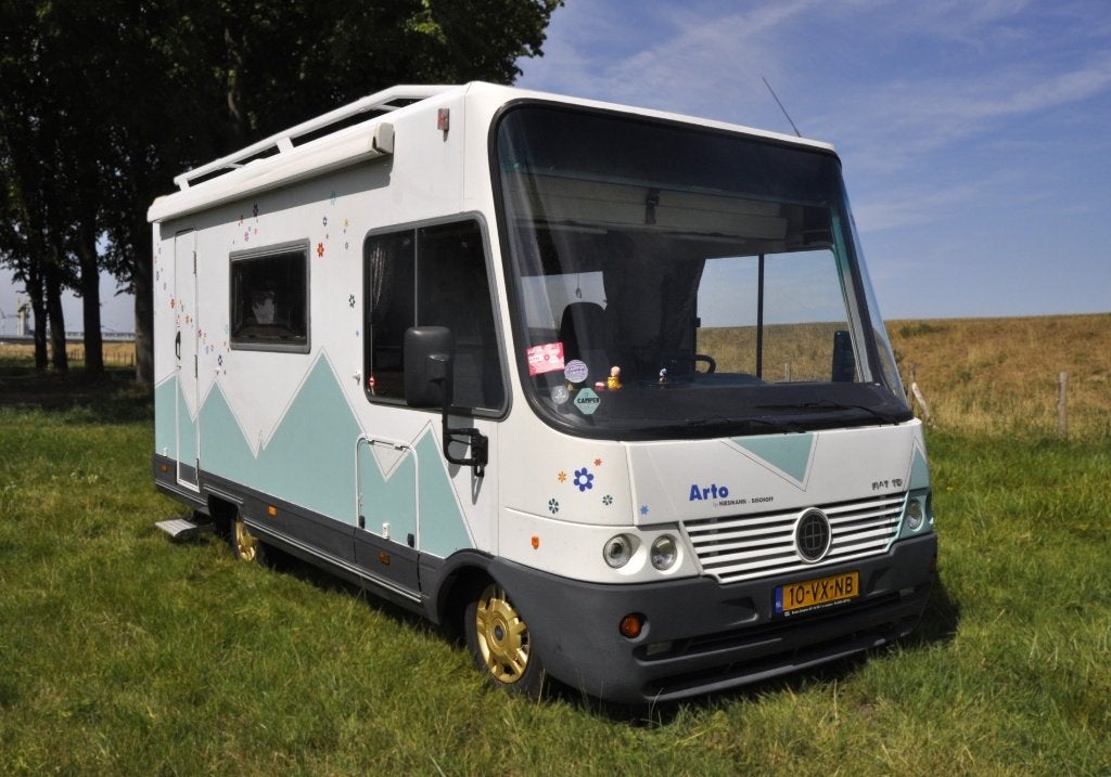 Unieke Niesmann-Bischoff Arto camper, Integraal, Chemisch toilet, Ringverwarming, Fiat