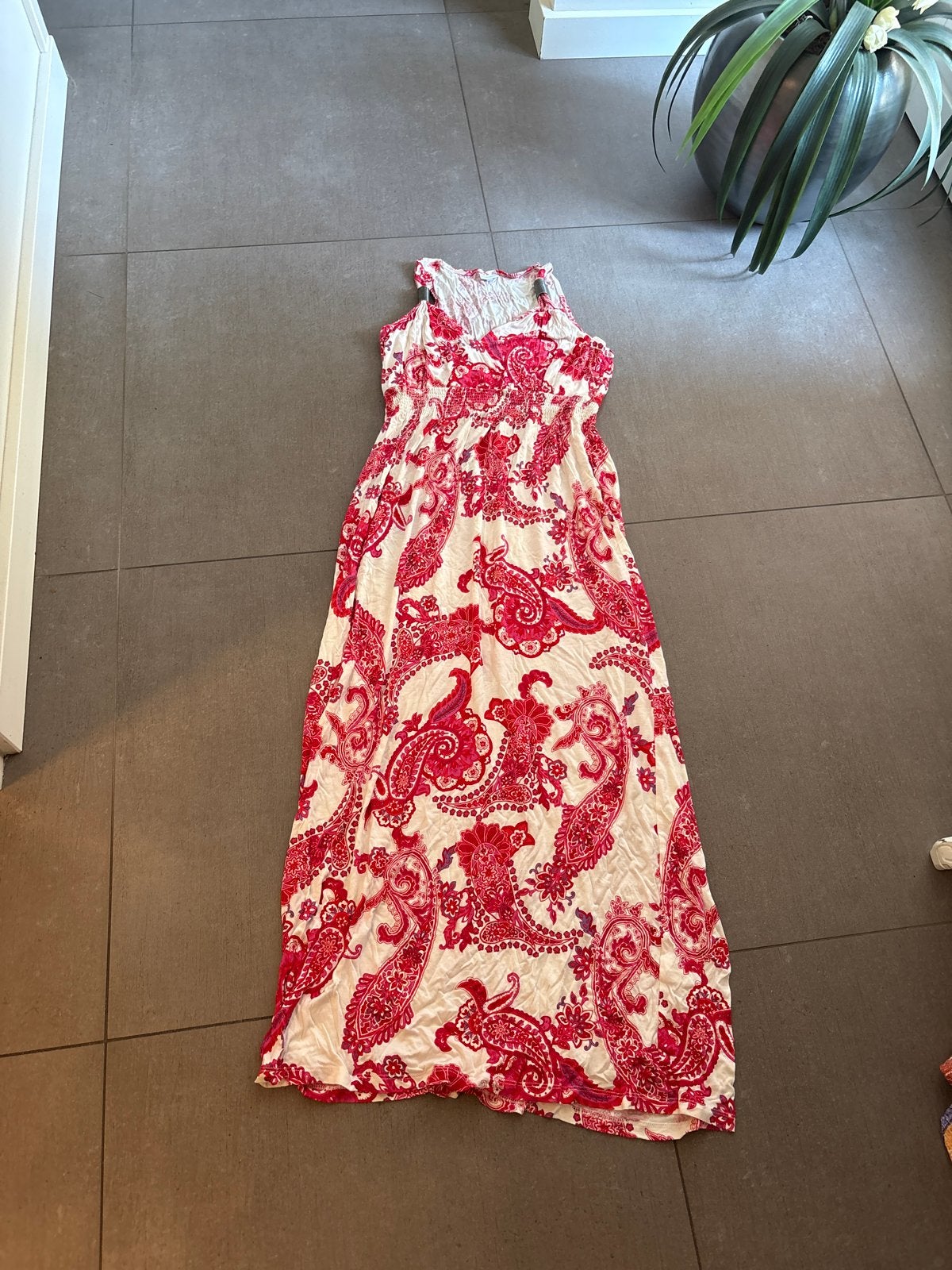 LASCANA Jersey Zomerjurk Maat 42 - Rood/Wit Paisley, Kleding | Dames, Jurken, Maat 42/44 (L), Ophalen of Verzenden, Gedragen, Rood