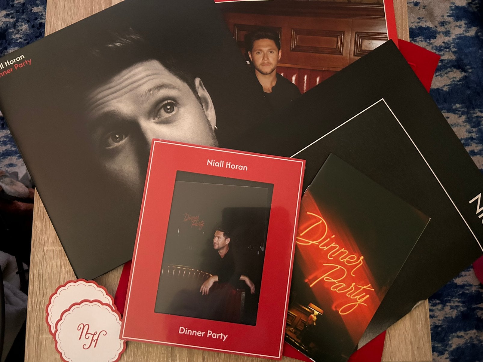 Niall Horan - dinner party red booth edition vinyl, Ophalen of Verzenden, Nieuw, 8 tot 12 inch, Overige merken