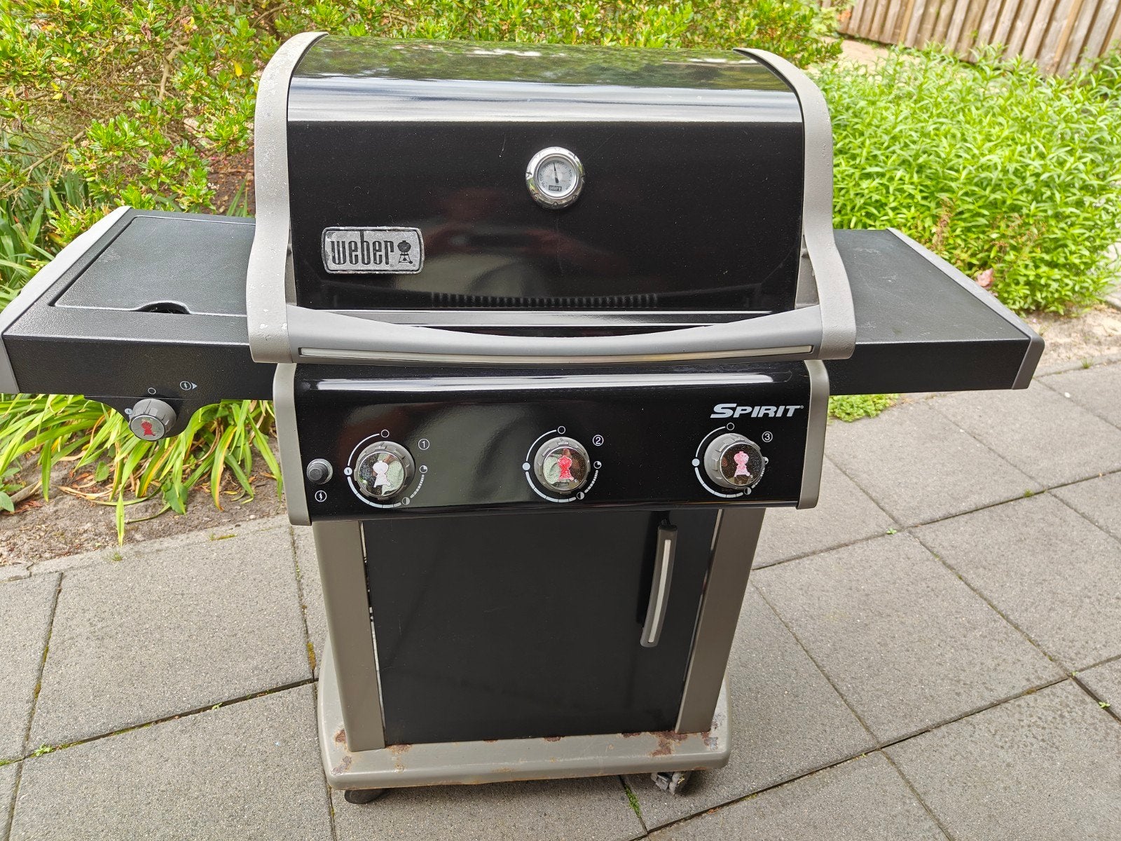 Weber Spirit gasbarbecue met 3 branders en zijbrander, Tuin en Terras, Gasbarbecues, Ophalen