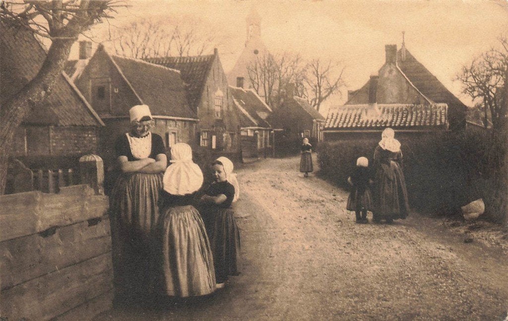 Dorpsgezicht Vrouwenpolder, Klederdracht, Ophalen of Verzenden, Voor 1920, Ongelopen, Zeeland