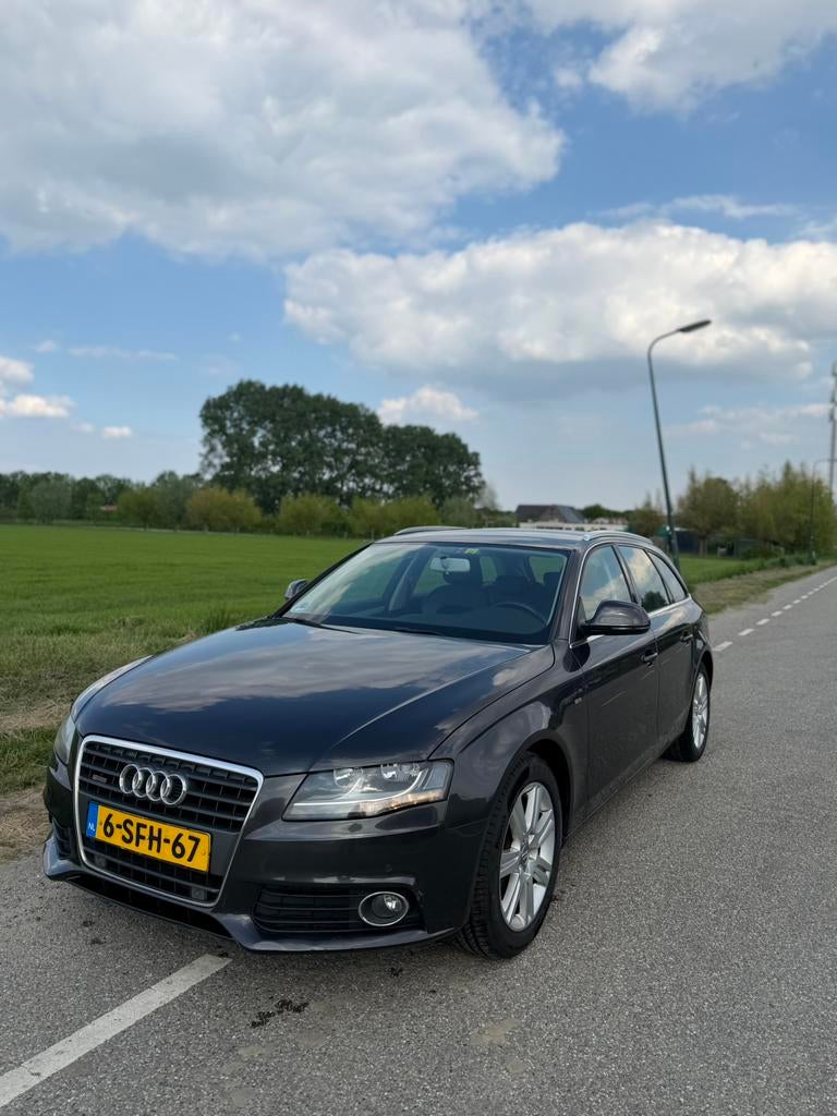 Audi A4 S-LINE 211PK ABT 1.8 TFSI KEURIG ONDERHOUDEN, Auto's, Zwart, 14 km/l, Handgeschakeld, 211 pk