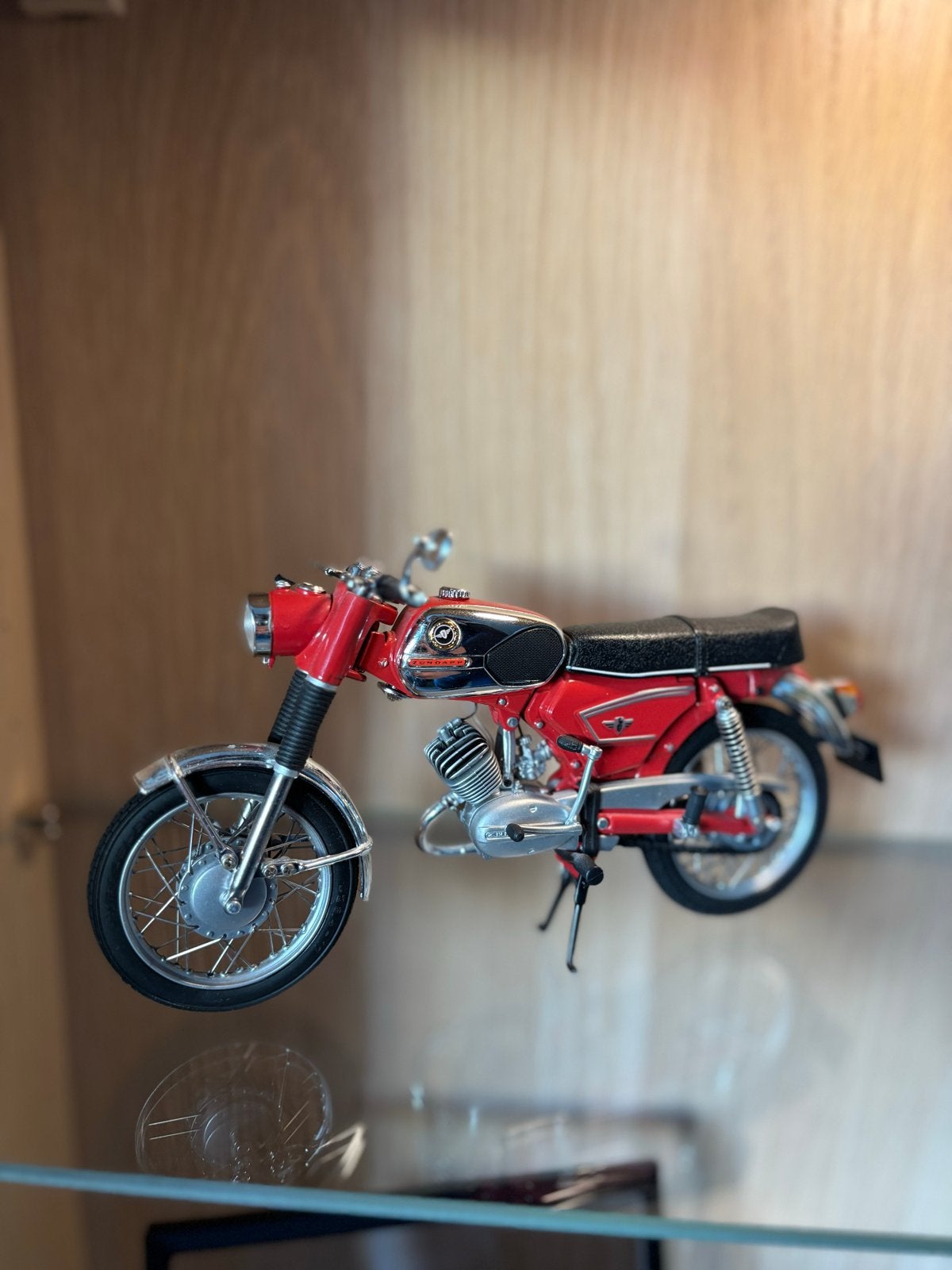 Schuco Zündapp KS 50 Super Sport modelmotorfiets 1:10, Nieuw, Ophalen, Overige merken, Groter dan 1:32