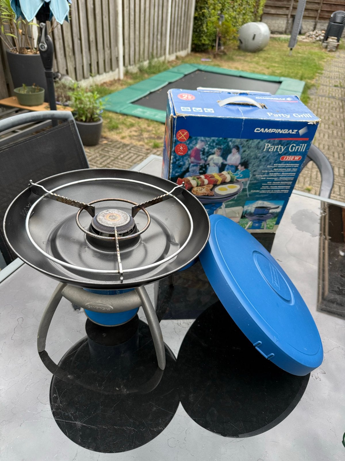 Campingaz Party Grill 1350W met gascartouches, Ophalen, Gebruikt