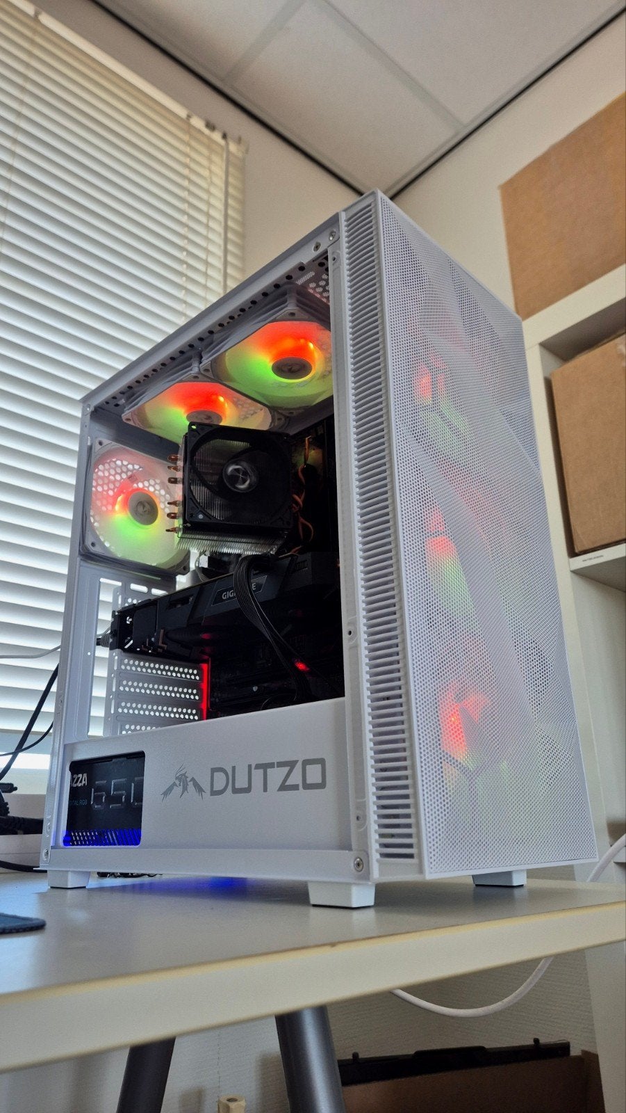 Gaming PC (RGB, Ryzen 5, Nvidia GTX1070, 32GB, Win11), 32 GB, Zelf gebouwde pc, Zo goed als nieuw, Gaming