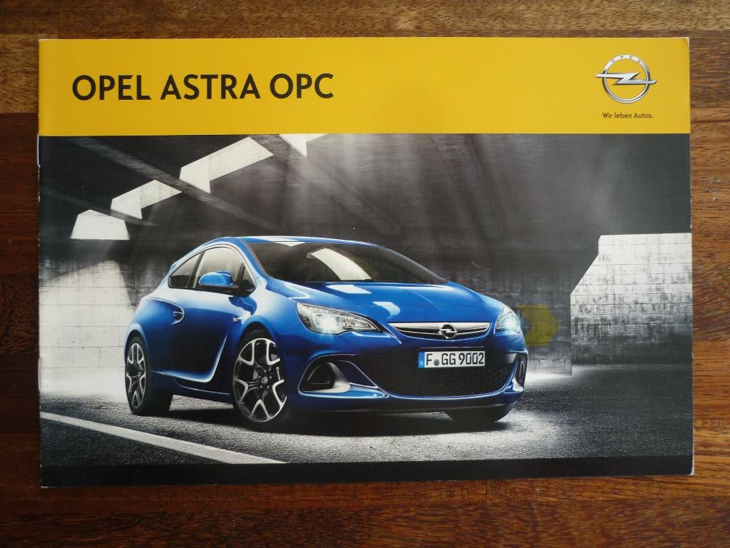 Opel Astra OPC (2012, Duits), Ophalen of Verzenden, Nieuw, Opel