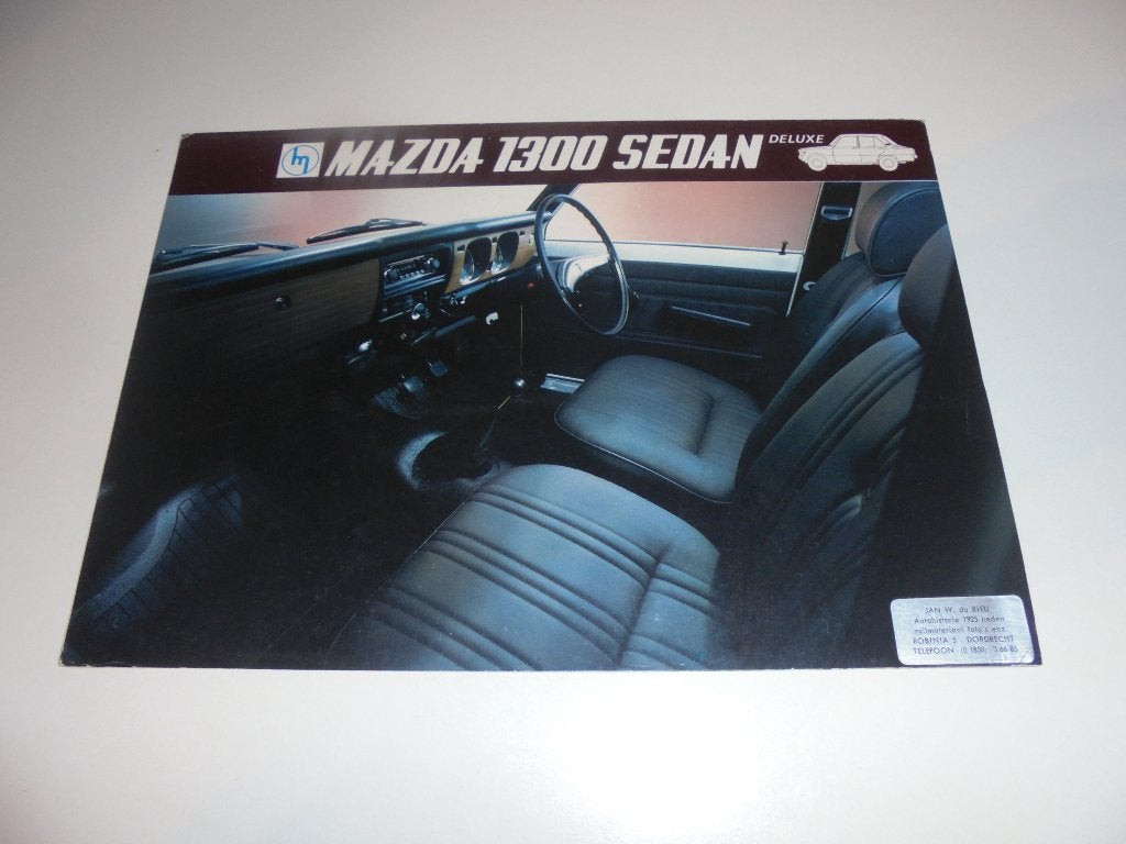 brochure Mazda 1300 Sedan, Ophalen of Verzenden, Gelezen, Mazda