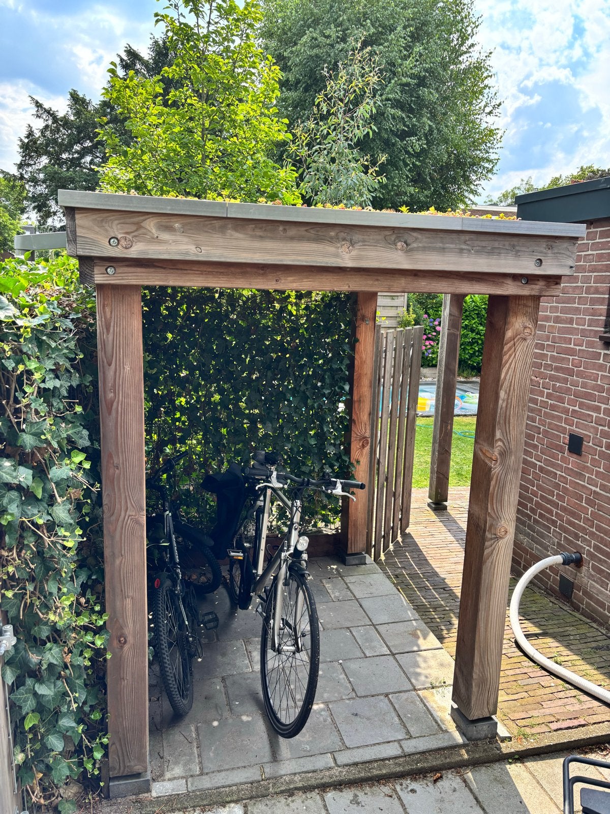 Robuuste Douglas Fietsenoverkapping 185x165 cm, Ophalen, Gebruikt, Hout, Fietsenberging
