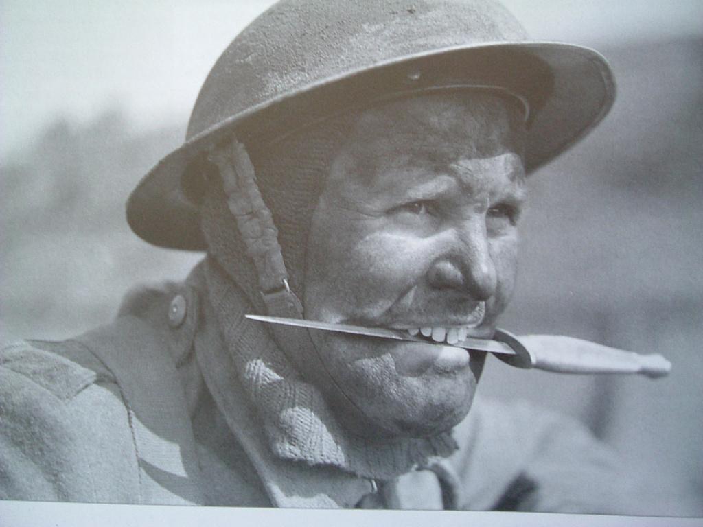 D-Day 6 juni 1944. De langste dag., Tweede Wereldoorlog, W. Fowler, Ophalen of Verzenden, Zo goed als nieuw