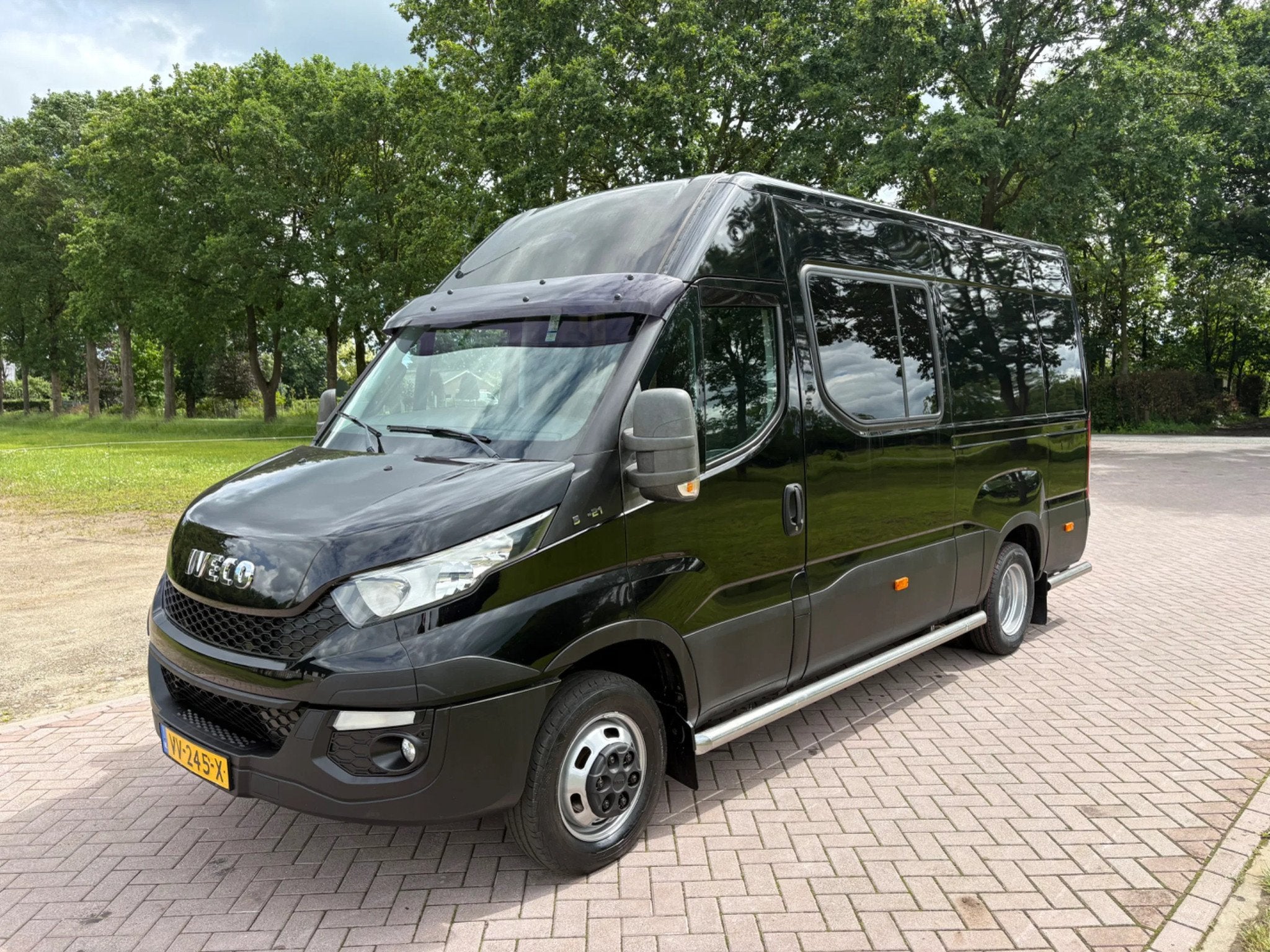 Iveco Daily 50 lucht geremd 11.5 ton totaal (bj 2016), Euro 5, Achterwielaandrijving, Gebruikt, 4 cilinders
