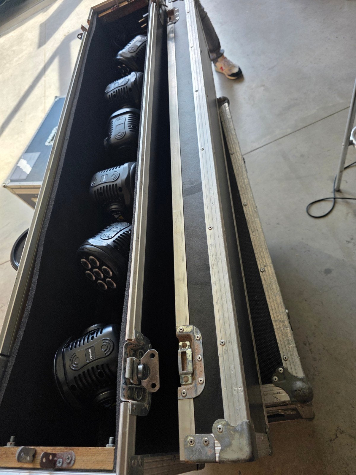 BeamZ MHL74 Moving Heads met Flightcase (6 stuks), Ophalen, Gebruikt