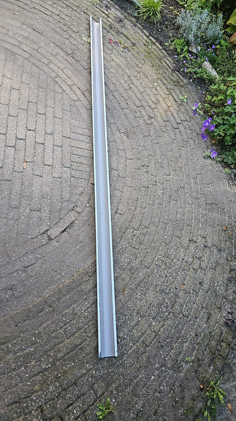 Daktrim antraciet, Ophalen, Nieuw