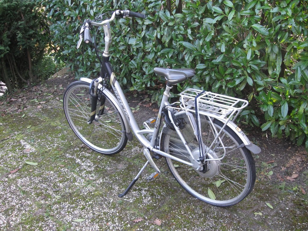 Trek Navigator L500+ Elektrische Fiets, Gebruikt, Velgrem, Versnellingen, 50 tot 53 cm