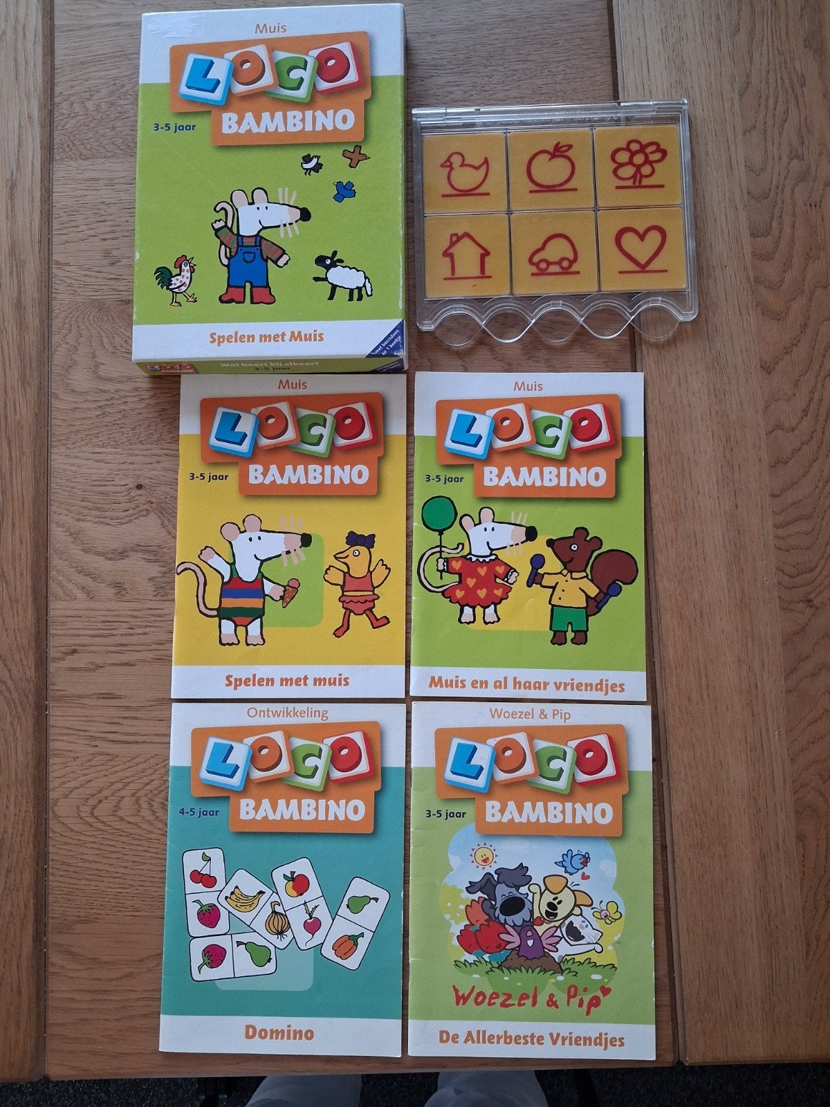 LOCO BAMBINO BASISDOOS MET 4 BOEKJES( 17.50 vaste prijs), Kinderen en Baby's, Speelgoed | Educatief en Creatief, Ophalen of Verzenden