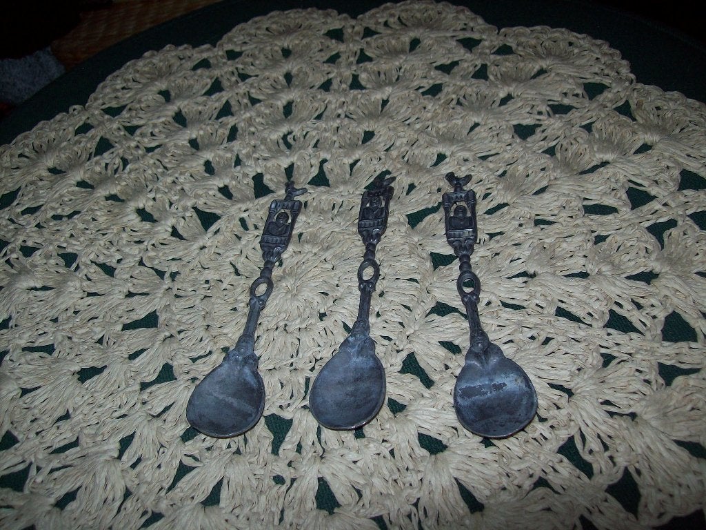 3 Oude Tinnen Theelepeltjes met vogels, Antiek en Kunst, Ophalen of Verzenden