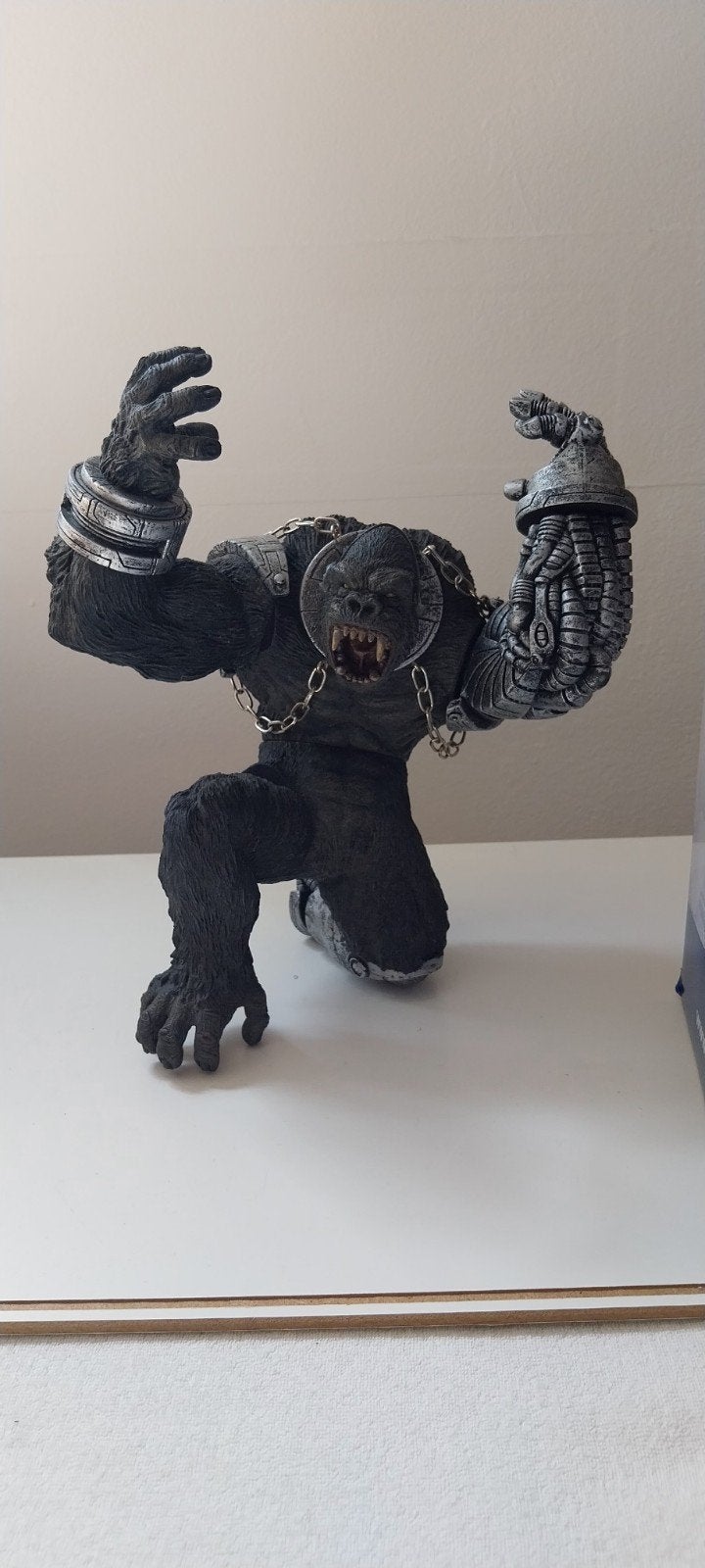 Mcfarlane cyborg gorilla cy-gor spawn figuur, Verzamelen, Poppetjes en Figuurtjes, Ophalen of Verzenden