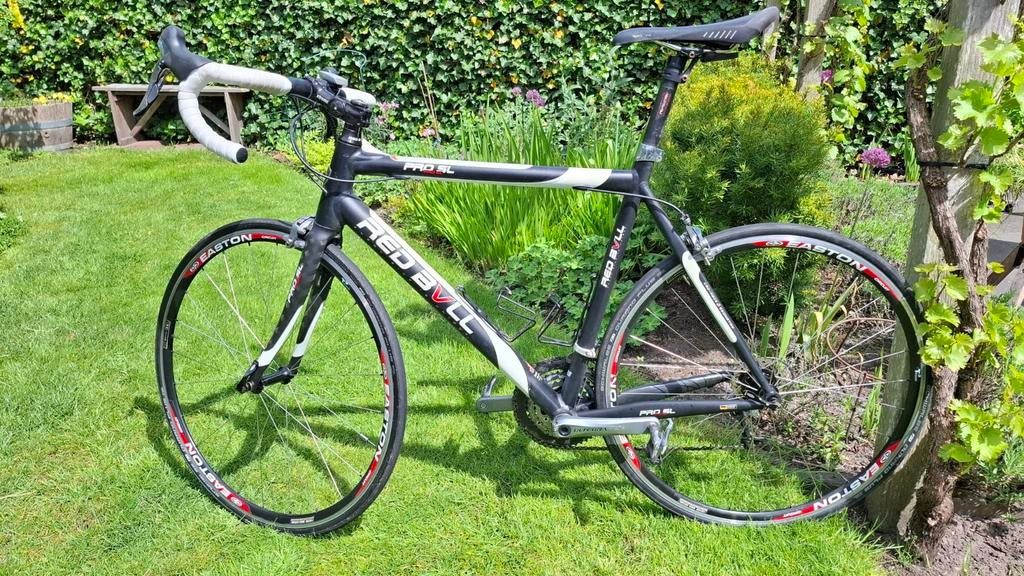 Red Bull PRO SL Racefiets - Lichtgewicht en Snel, Fietsen en Brommers, Overige merken, 28 inch, Gebruikt, Aluminium