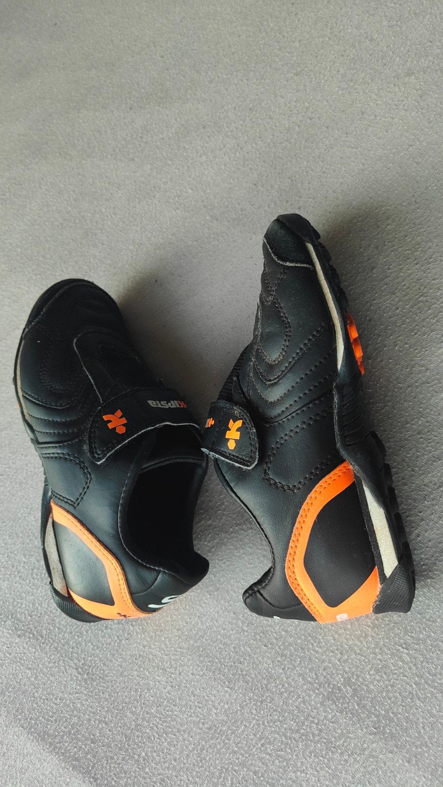 Kipsta sportschoenen maat 31 voetbal, Gebruikt, Kipsta, Ophalen of Verzenden, Jongen of Meisje