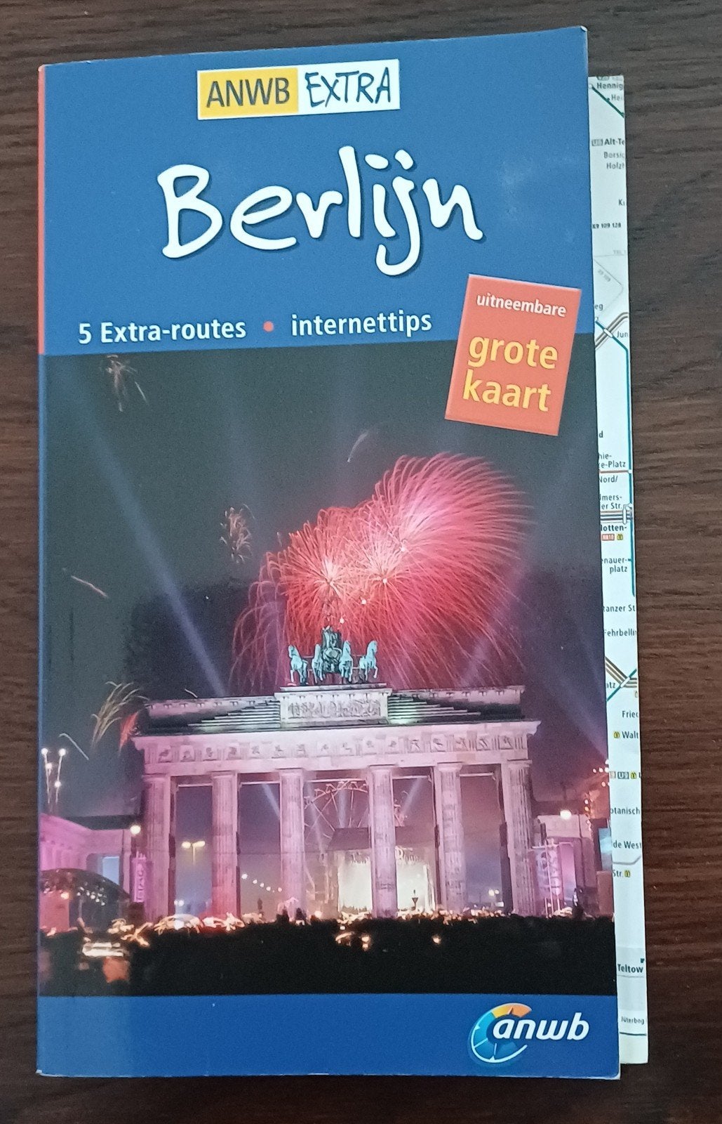 reisgids berlijn met grote kaart, Overige merken, Europa, Ophalen of Verzenden, Zo goed als nieuw