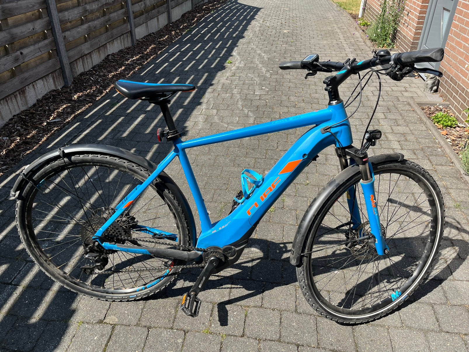 Cube hybrid cross, Fietsen en Brommers, Elektrische fietsen, Ophalen, Gebruikt, 51 tot 55 cm, Cube