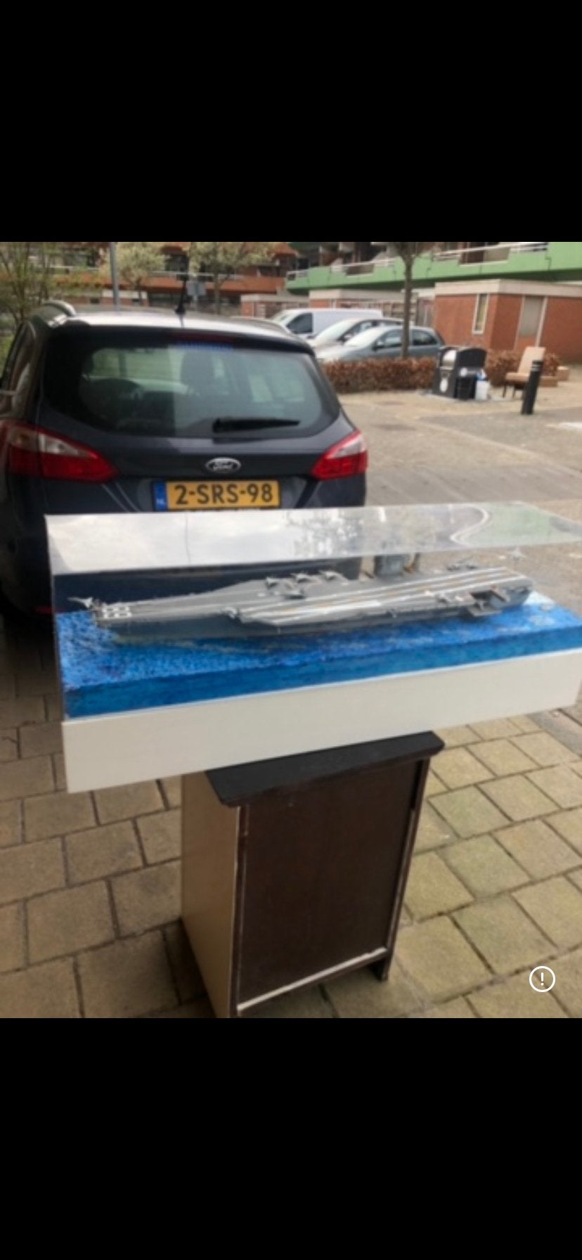 Gedetailleerd Vliegdekschip Model met Display, Ophalen, Zo goed als nieuw, Groter dan 1:32, Overige merken