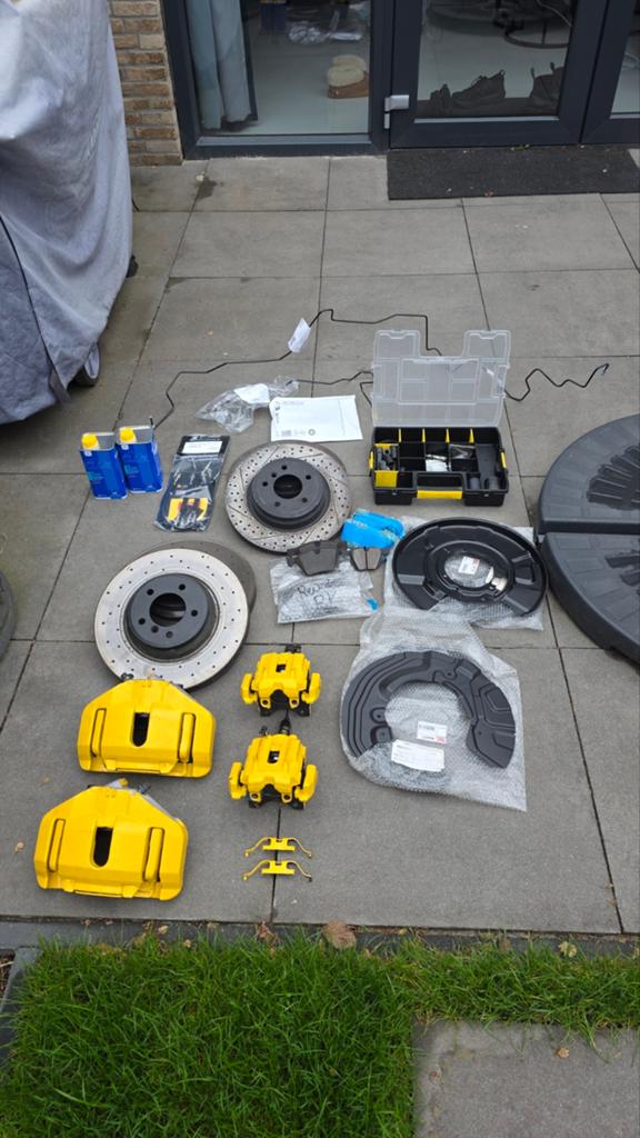 E87 BMW 1 Serie remmen upgrade 335i – complete set plug&play, Ophalen, Nieuw, BMW