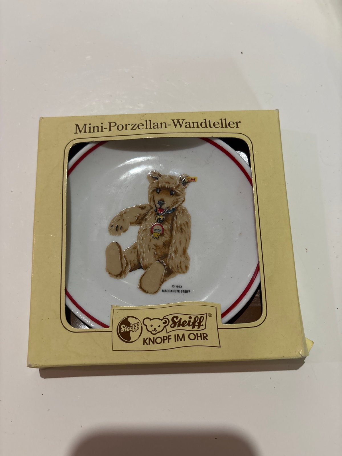 Steiff Mini Porseleinen Wandbordje - Teddybeer 1983, Ophalen of Verzenden
