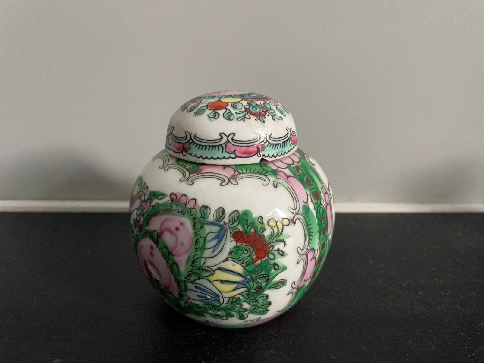Chinees porseleinen potje, Antiek en Kunst, Antiek | Keramiek en Aardewerk, Ophalen of Verzenden