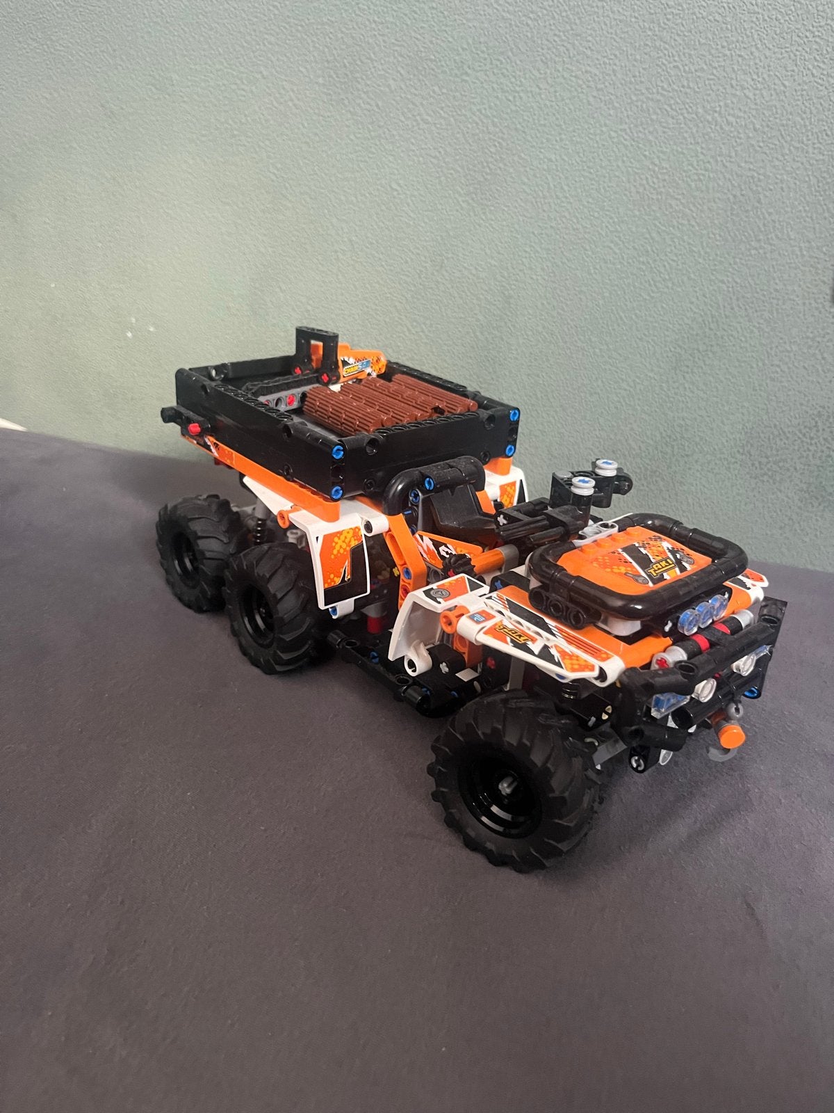 Lego Technic 42070 6x6 All Terrain Truck - 100% Compleet, Ophalen of Verzenden, Gebruikt, Overige merken
