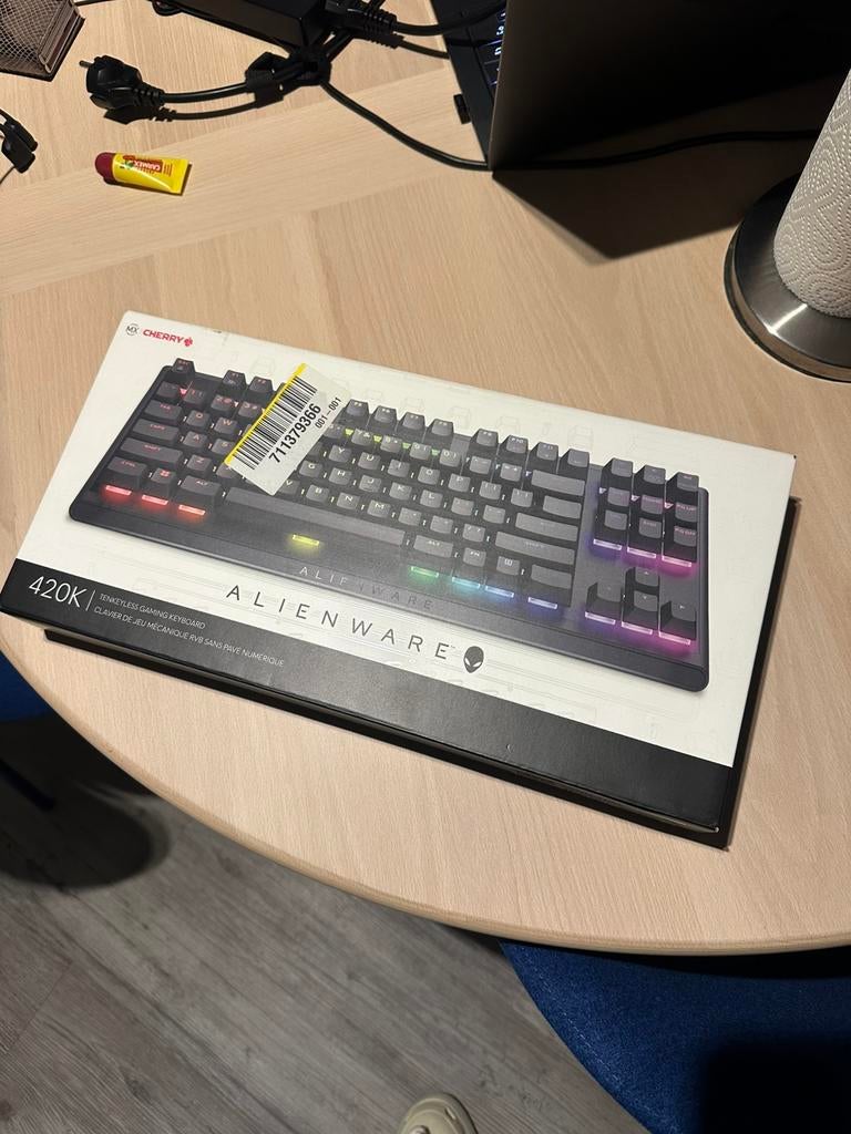Alienware 420K Keyboard, Ophalen of Verzenden, Zo goed als nieuw