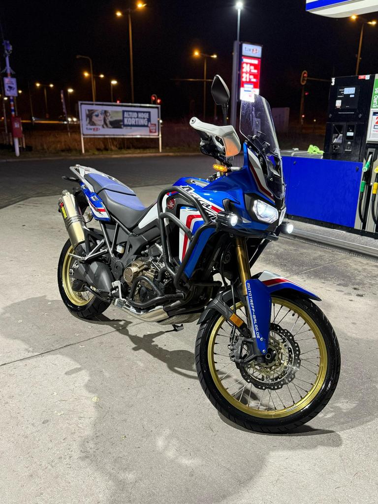 Honda CRF 1000 DCT (automaat) 2019 met topkoffer enzijbeugel, 2 cilinders, Motorrijbewijs A, Particulier, Toermotor
