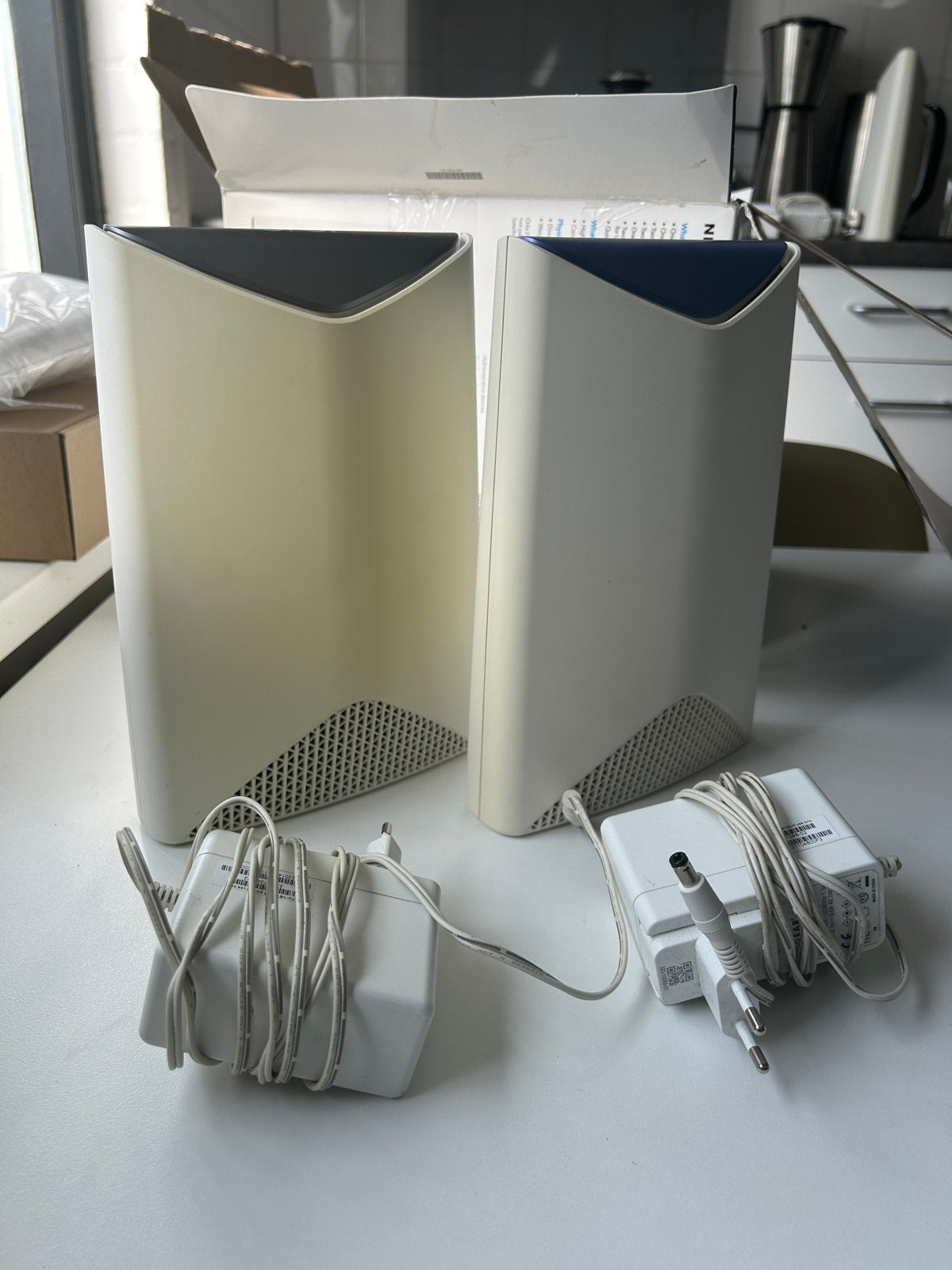 Netgear Orbi Pro SRR60 Mesh WiFi Systeem (Router + Satellite, Computers en Software, Routers en Modems, Ophalen of Verzenden, Gebruikt