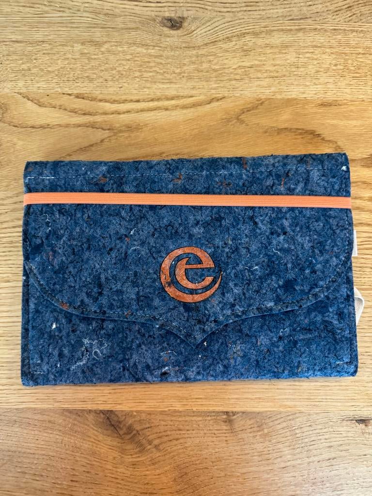Efteling pin vaandel - Blauw met Efteling logo, Verzamelen, Efteling, Ophalen of Verzenden, Gebruikt, Overige typen