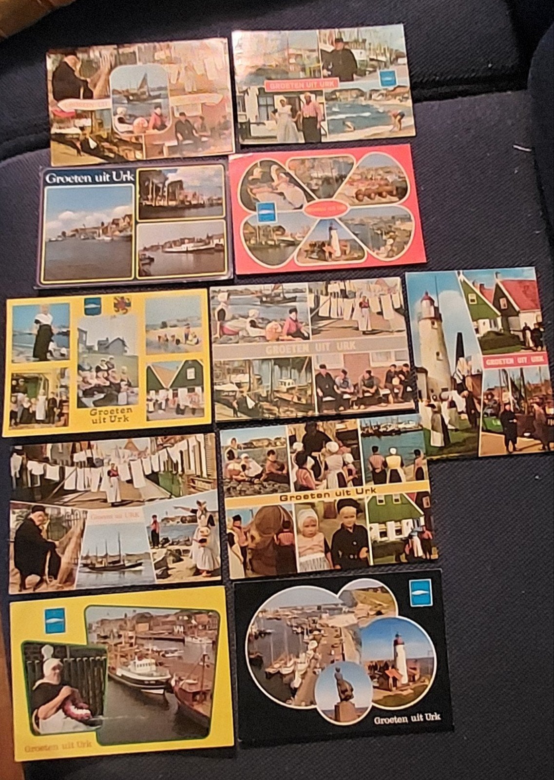 Ansichtkaarten Urk (13 stuks) – Jaren '70/'80 – Klederdracht, Ophalen of Verzenden, 1960 tot 1980, Gelopen, Flevoland